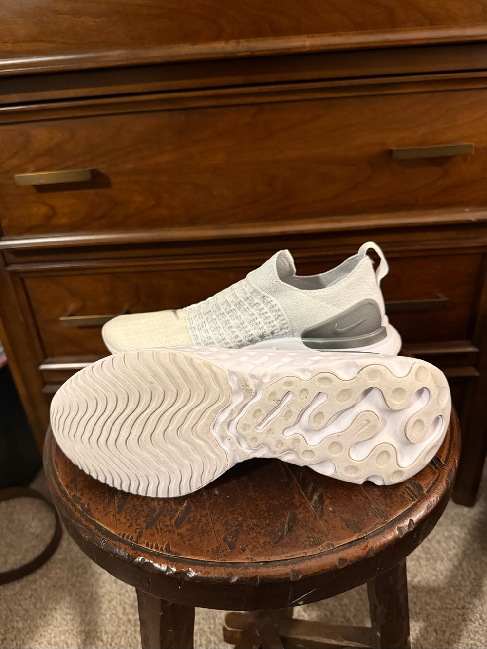 6 pair of women’s Nike tennis shoes - size 11 - Picture 16 of 16